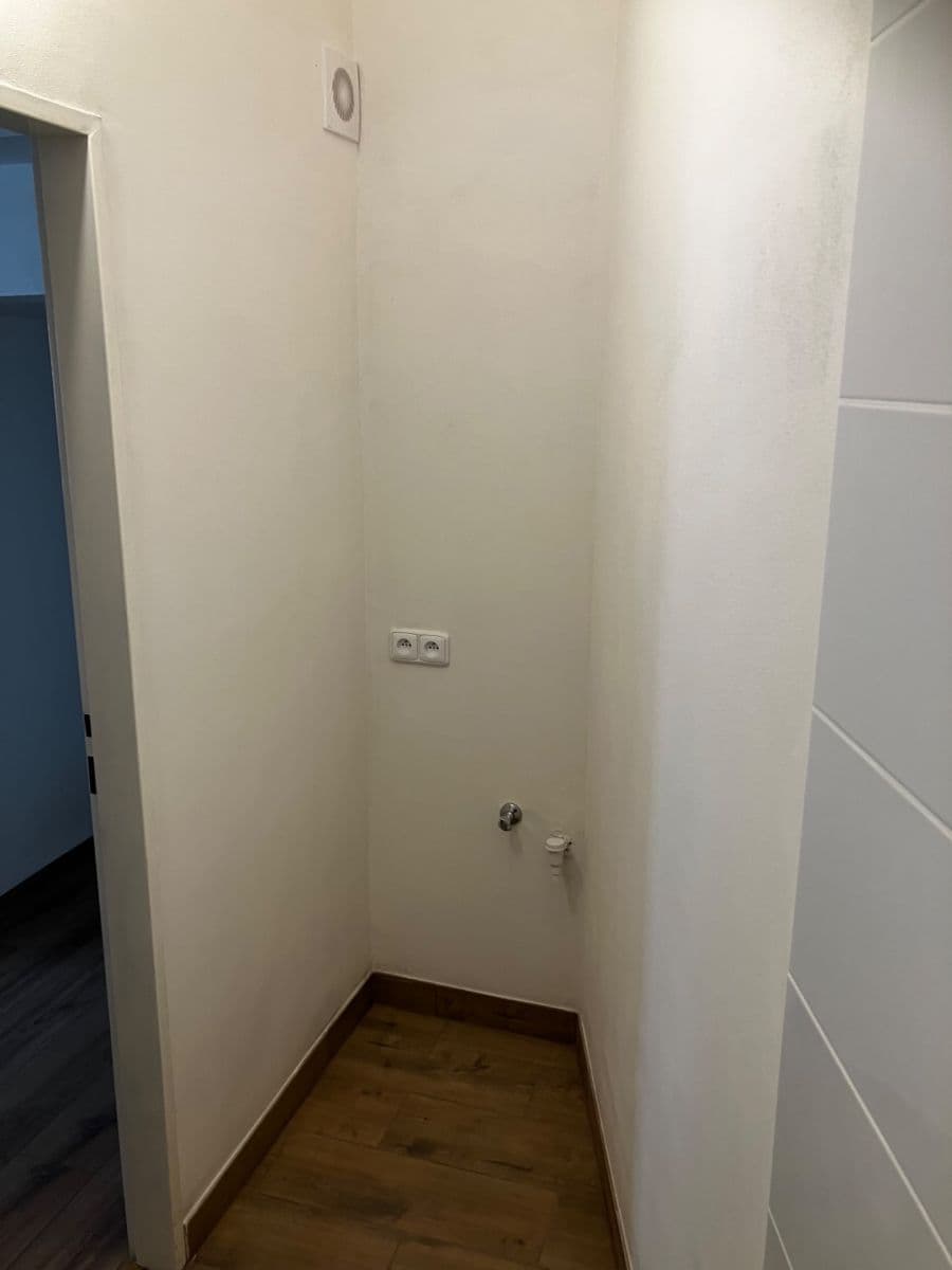 Predaj bytu 2-izbový 68 m², plk. Stříbrného, Kladno, Středočeský kraj Predaj bytu 2-izbový 68 m², plk. Stříbrného, Kladno, Středočeský kraj