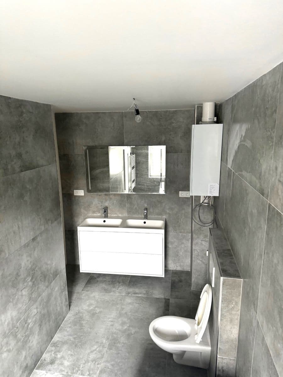 Prenájom bytu 2-izbový 60 m², Sokolovská, Karlovy Vary, Karlovarský kraj Prenájom bytu 2-izbový 60 m², Sokolovská, Karlovy Vary, Karlovarský kraj