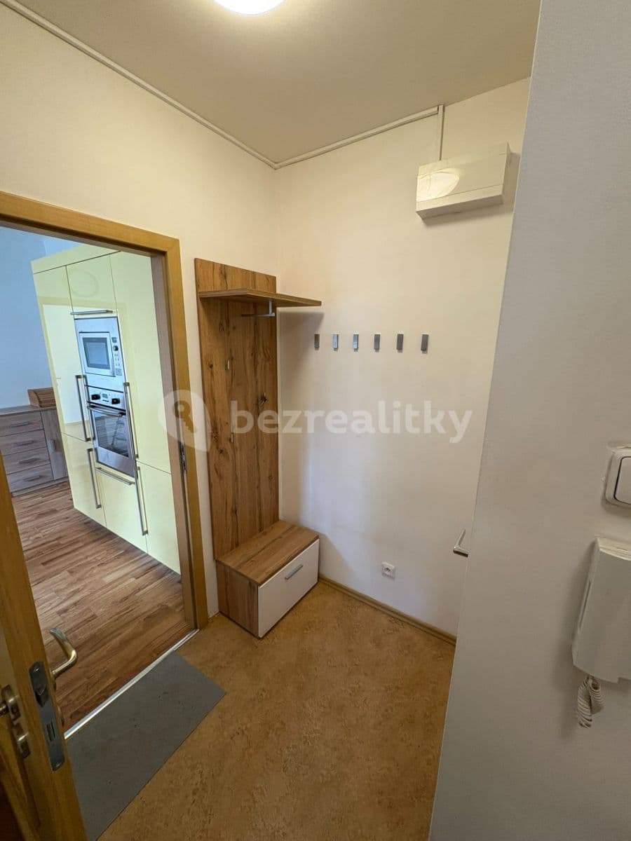 Prenájom bytu 2-izbový 62 m², náměstí Josefa Machka, Praha, Praha Prenájom bytu 2-izbový 62 m², náměstí Josefa Machka, Praha, Praha