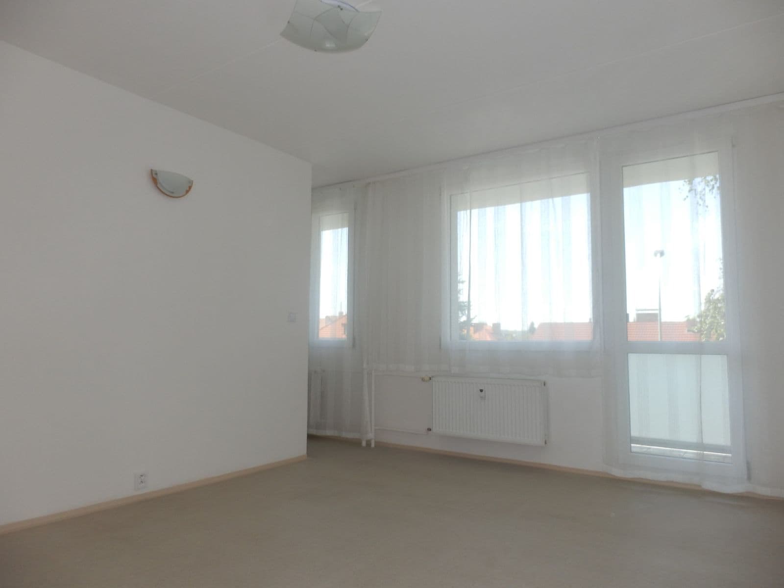 Prenájom bytu 1-izbový 32 m², Kaplická, Praha, Praha Prenájom bytu 1-izbový 32 m², Kaplická, Praha, Praha
