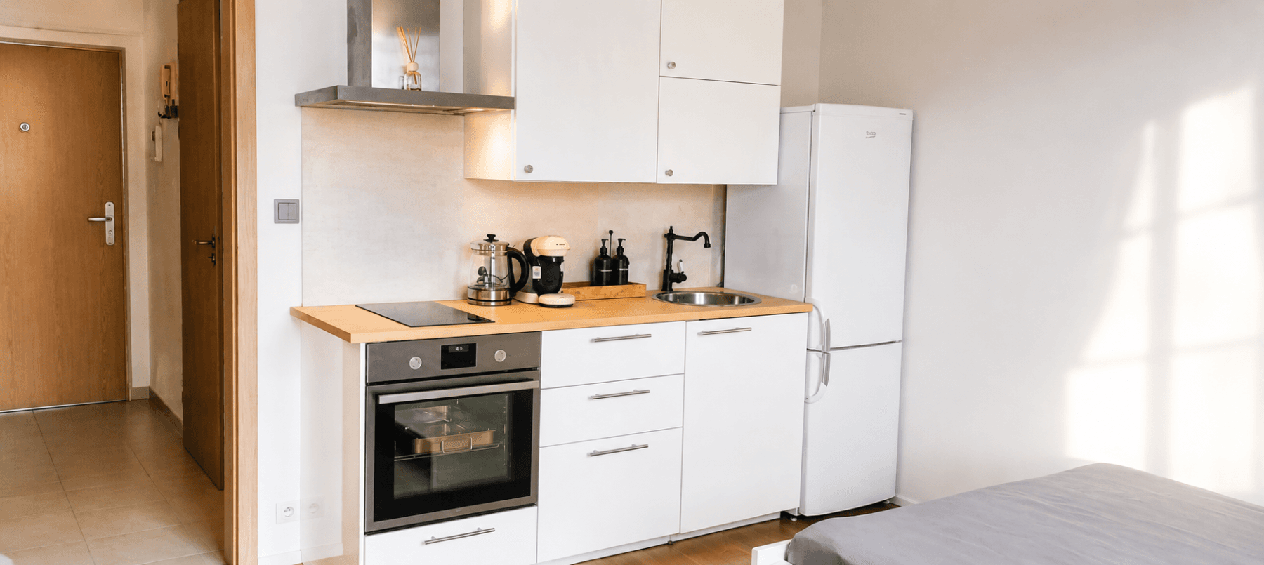 Prenájom bytu 29 m², Plzeňská, Praha, Praha Prenájom bytu 29 m², Plzeňská, Praha, Praha