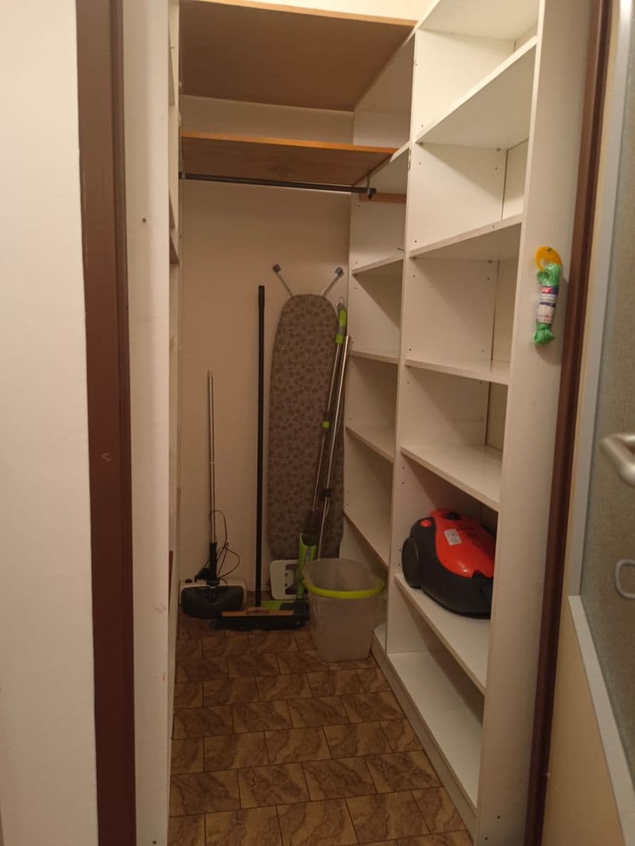 Prenájom bytu 2-izbový 47 m², Durychova, Hradec Králové, Královéhradecký kraj Prenájom bytu 2-izbový 47 m², Durychova, Hradec Králové, Královéhradecký kraj