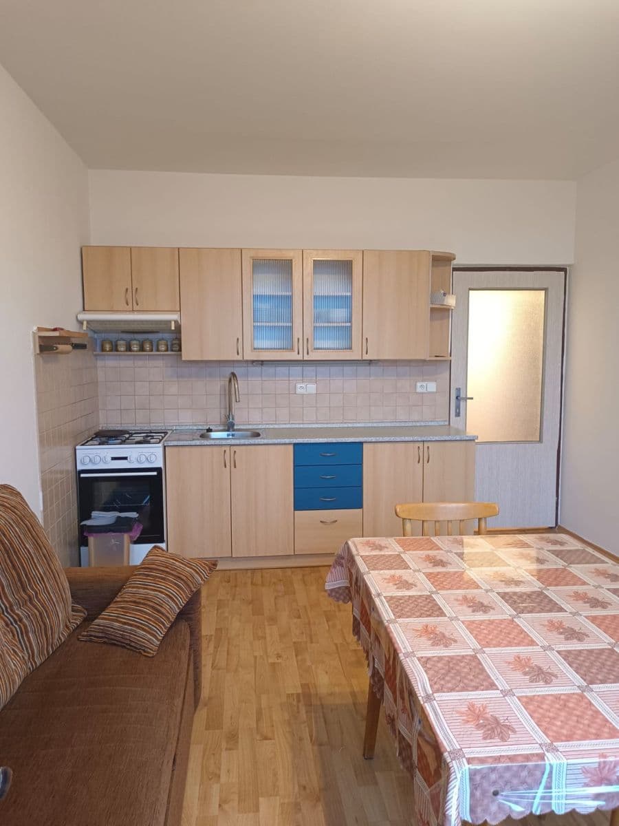 Prenájom bytu 2-izbový 47 m², Durychova, Hradec Králové, Královéhradecký kraj Prenájom bytu 2-izbový 47 m², Durychova, Hradec Králové, Královéhradecký kraj