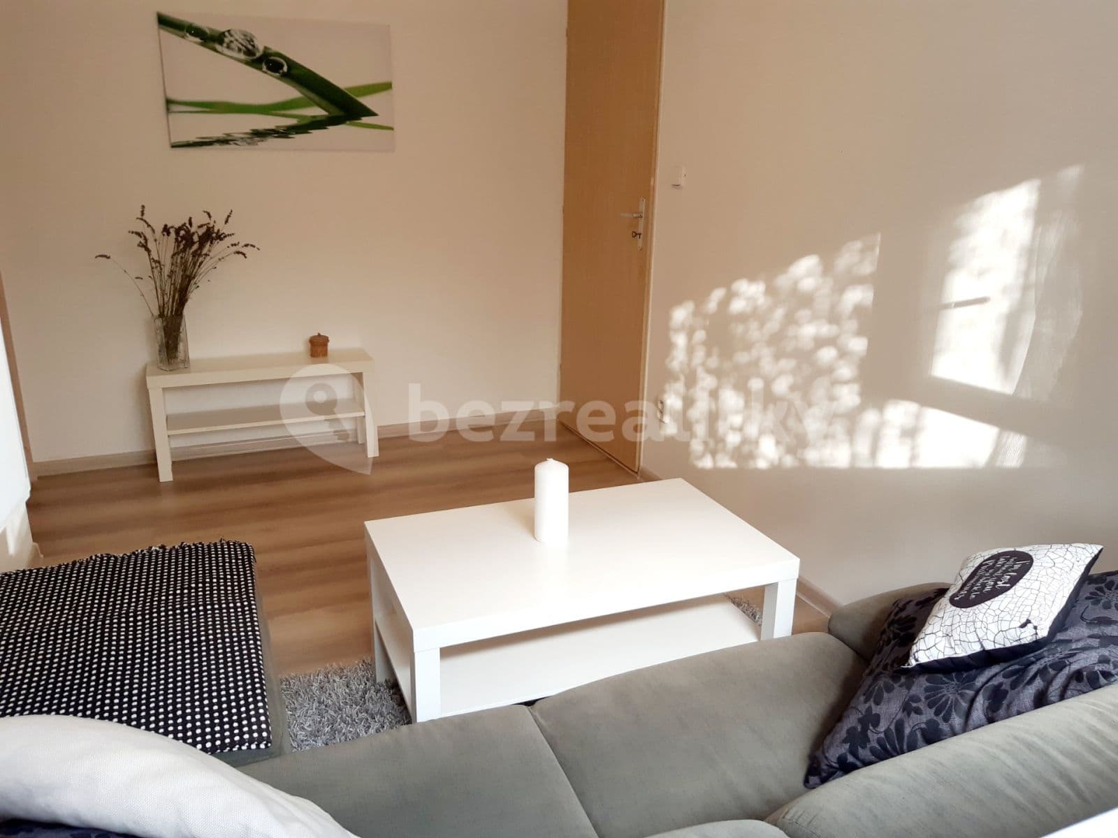 Prenájom bytu 2-izbový 45 m², Lebeděvova, Praha, Praha Prenájom bytu 2-izbový 45 m², Lebeděvova, Praha, Praha