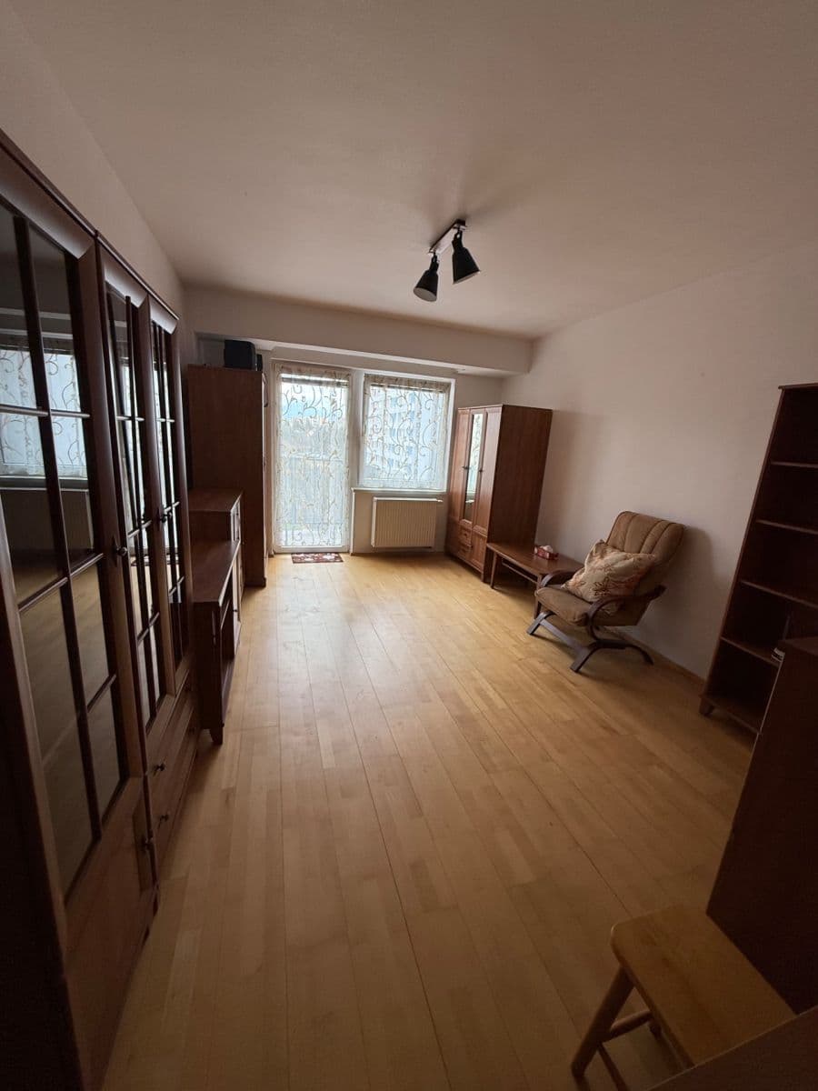 Prenájom bytu 1-izbový 35 m², Malkovského, Praha, Praha Prenájom bytu 1-izbový 35 m², Malkovského, Praha, Praha