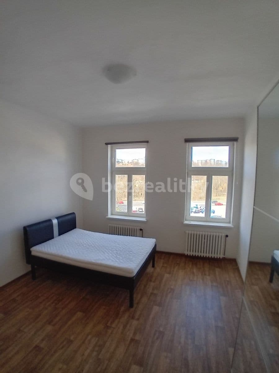 Prenájom bytu 1-izbový 36 m², Zeyerova, Karlovy Vary, Karlovarský kraj Prenájom bytu 1-izbový 36 m², Zeyerova, Karlovy Vary, Karlovarský kraj