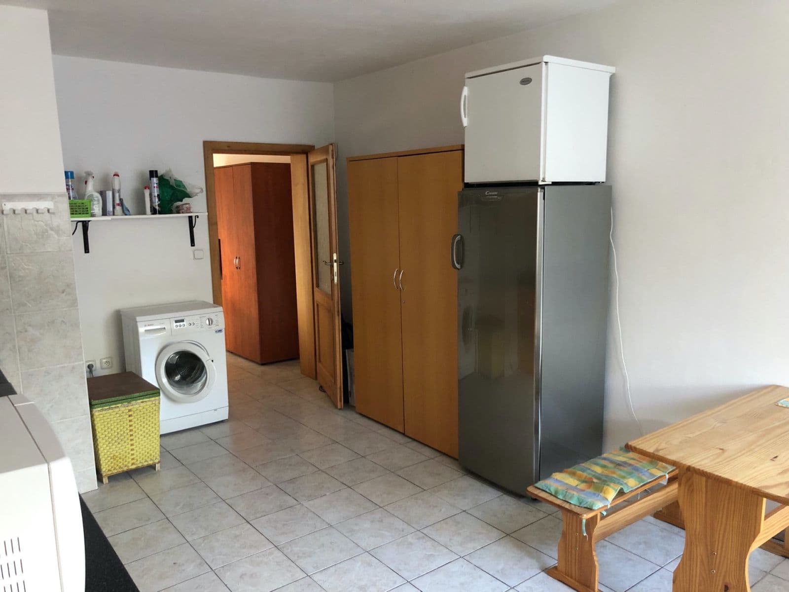 Prenájom bytu 2-izbový 39 m², Mečeříž, Středočeský kraj Prenájom bytu 2-izbový 39 m², Mečeříž, Středočeský kraj