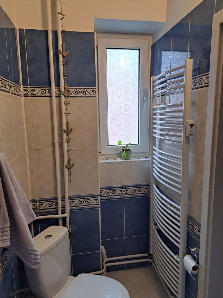 Prenájom bytu 2-izbový 60 m², Vrázova, Teplice, Ústecký kraj Prenájom bytu 2-izbový 60 m², Vrázova, Teplice, Ústecký kraj