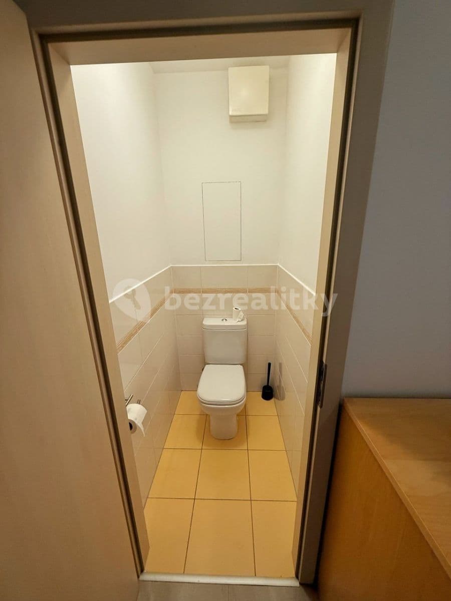 Prenájom bytu 1-izbový 34 m², U Hostavického potoka, Praha, Praha Prenájom bytu 1-izbový 34 m², U Hostavického potoka, Praha, Praha