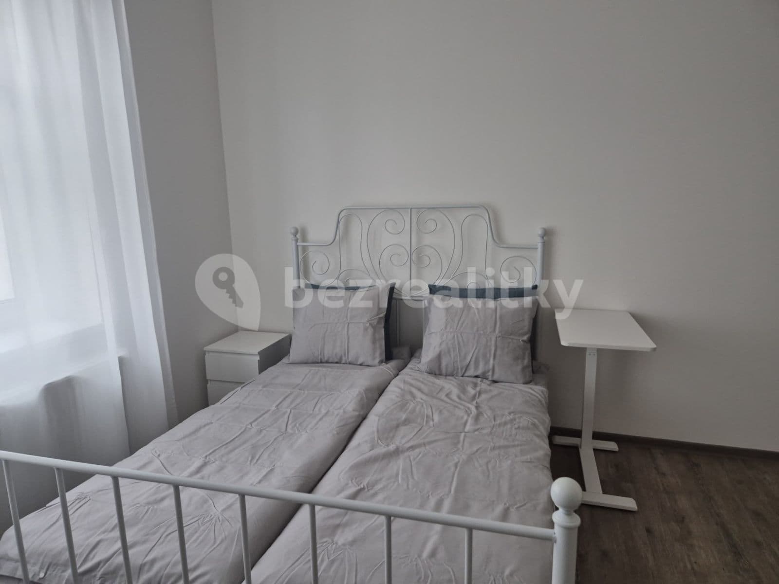 Prenájom bytu 1-izbový 20 m², Bělohorská, Praha, Praha Prenájom bytu 1-izbový 20 m², Bělohorská, Praha, Praha