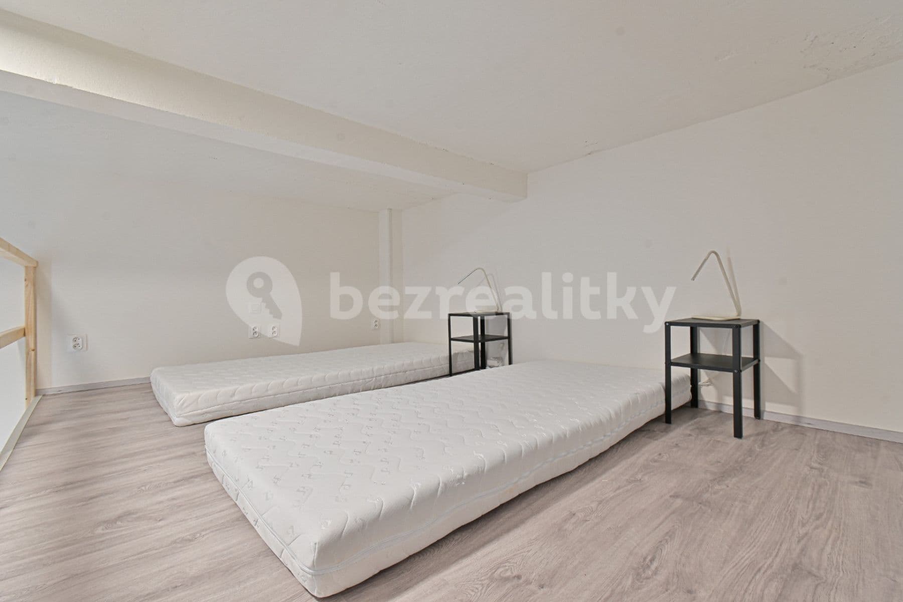 Prenájom bytu 1-izbový 27 m², Hybešova, Brno, Jihomoravský kraj Prenájom bytu 1-izbový 27 m², Hybešova, Brno, Jihomoravský kraj