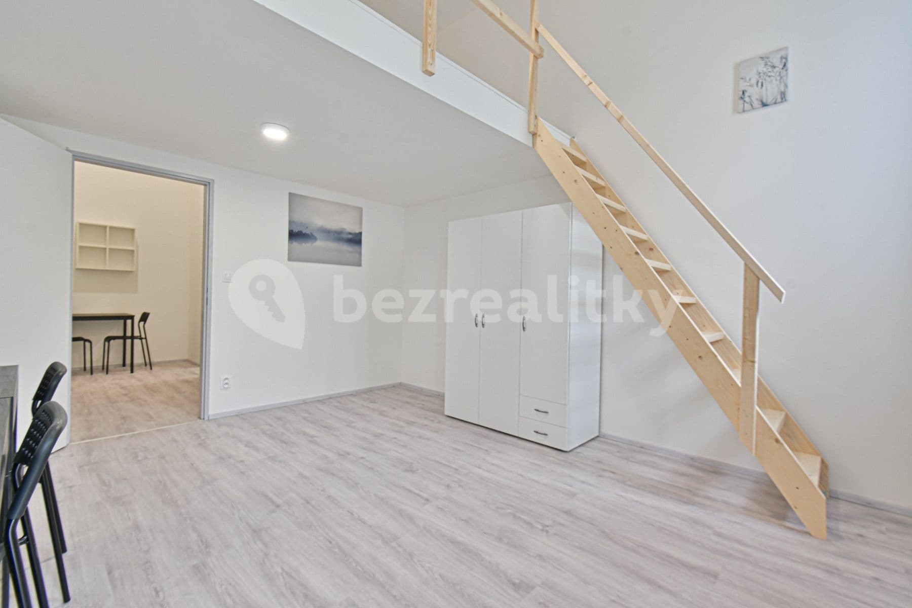Prenájom bytu 1-izbový 27 m², Hybešova, Brno, Jihomoravský kraj Prenájom bytu 1-izbový 27 m², Hybešova, Brno, Jihomoravský kraj