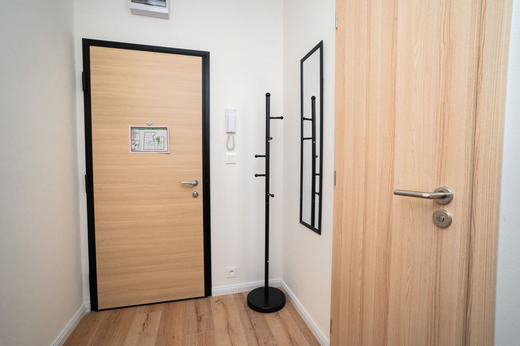 Prenájom bytu 33 m², Kotkova, Plzeň, Plzeňský kraj Prenájom bytu 33 m², Kotkova, Plzeň, Plzeňský kraj