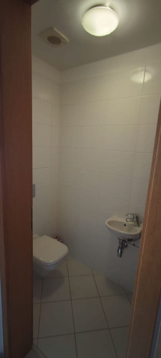 Prenájom bytu 2-izbový 50 m², Na Prosecké vyhlídce, Praha, Praha Prenájom bytu 2-izbový 50 m², Na Prosecké vyhlídce, Praha, Praha