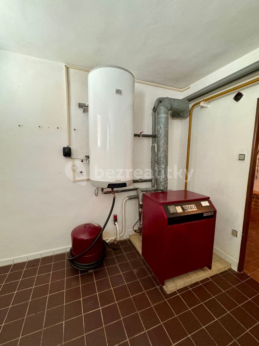 Predaj domu 202 m², pozemek 1.085 m², K Vodojemu, Klatovy, Plzeňský kraj Predaj domu 202 m², pozemek 1.085 m², K Vodojemu, Klatovy, Plzeňský kraj