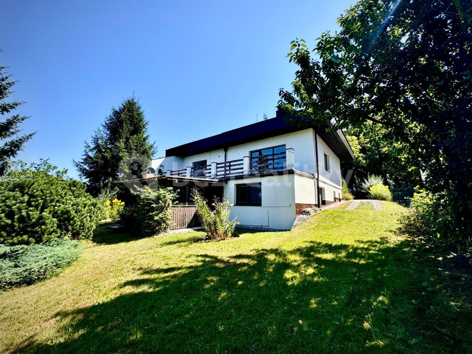 Predaj domu 202 m², pozemek 1.085 m², K Vodojemu, Klatovy, Plzeňský kraj Predaj domu 202 m², pozemek 1.085 m², K Vodojemu, Klatovy, Plzeňský kraj