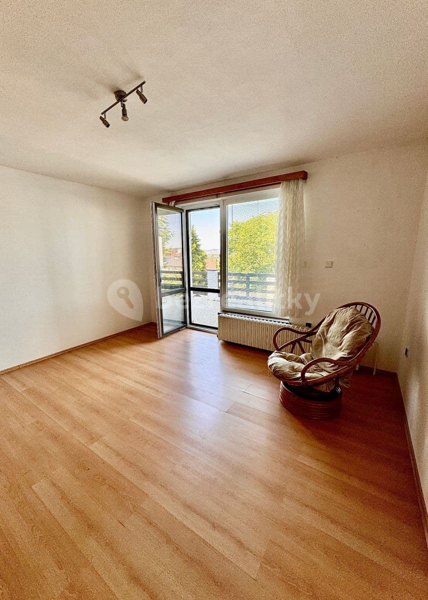 Predaj domu 202 m², pozemek 1.085 m², K Vodojemu, Klatovy, Plzeňský kraj Predaj domu 202 m², pozemek 1.085 m², K Vodojemu, Klatovy, Plzeňský kraj