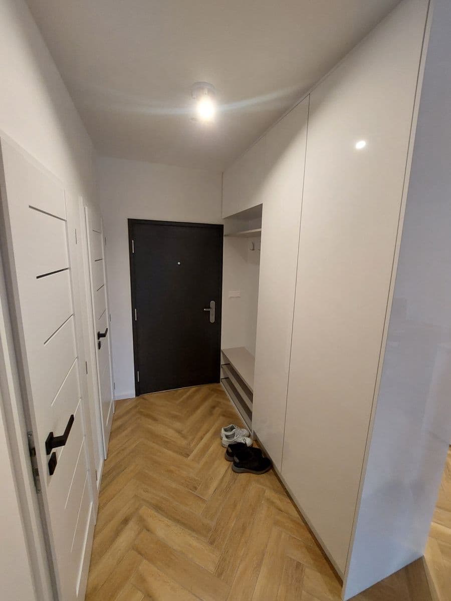 Prenájom bytu 2-izbový 45 m², Cesta svätého Krištofa, Dunajská Streda, Trnavský kraj Prenájom bytu 2-izbový 45 m², Cesta svätého Krištofa, Dunajská Streda, Trnavský kraj