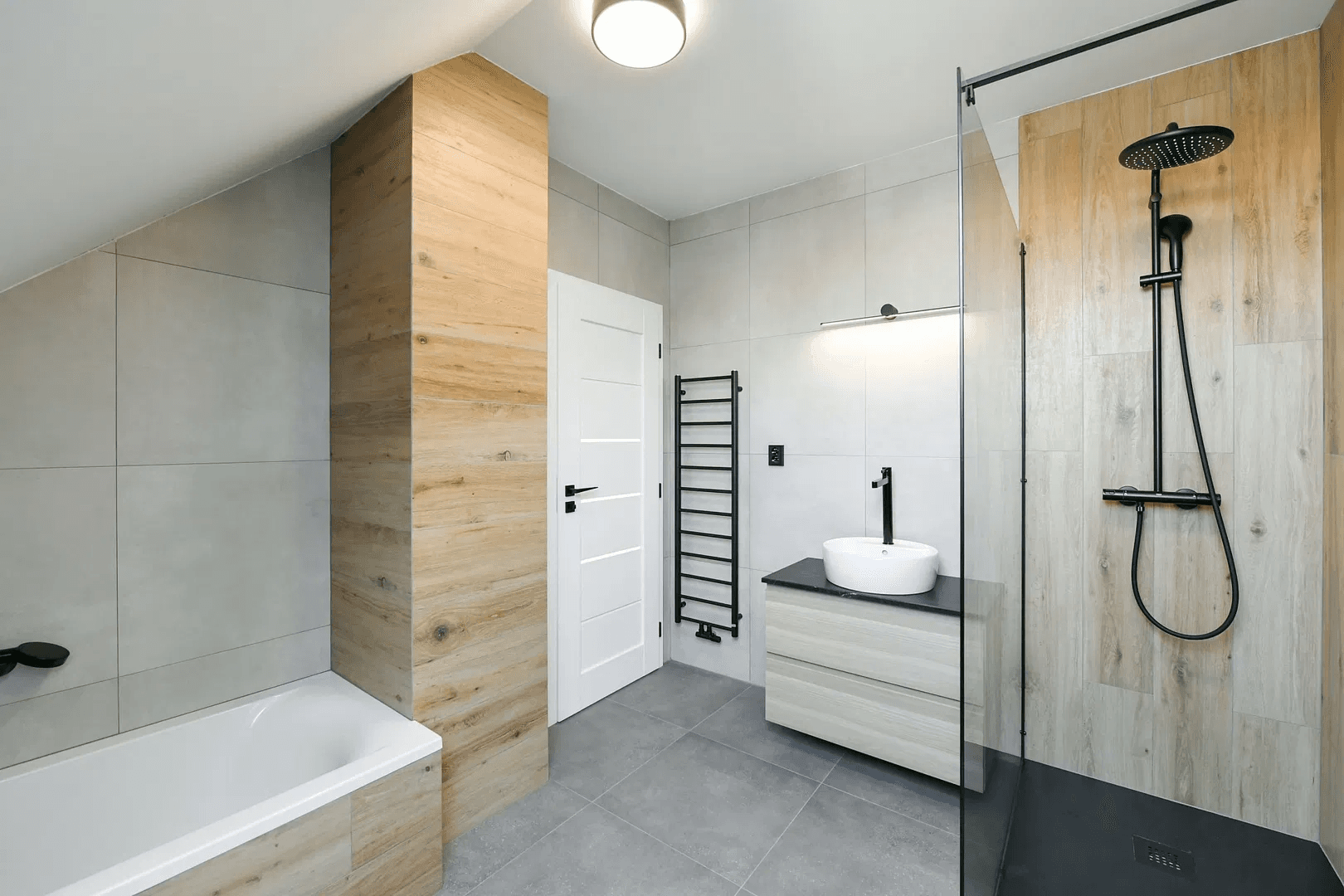 Prenájom bytu 4-izbový 108 m², Bartoškova, Praha, Praha Prenájom bytu 4-izbový 108 m², Bartoškova, Praha, Praha