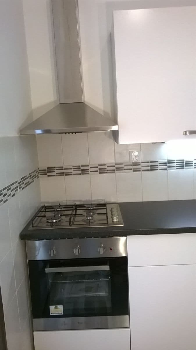 Prenájom bytu 2-izbový 48 m², Husitská, Praha, Praha Prenájom bytu 2-izbový 48 m², Husitská, Praha, Praha