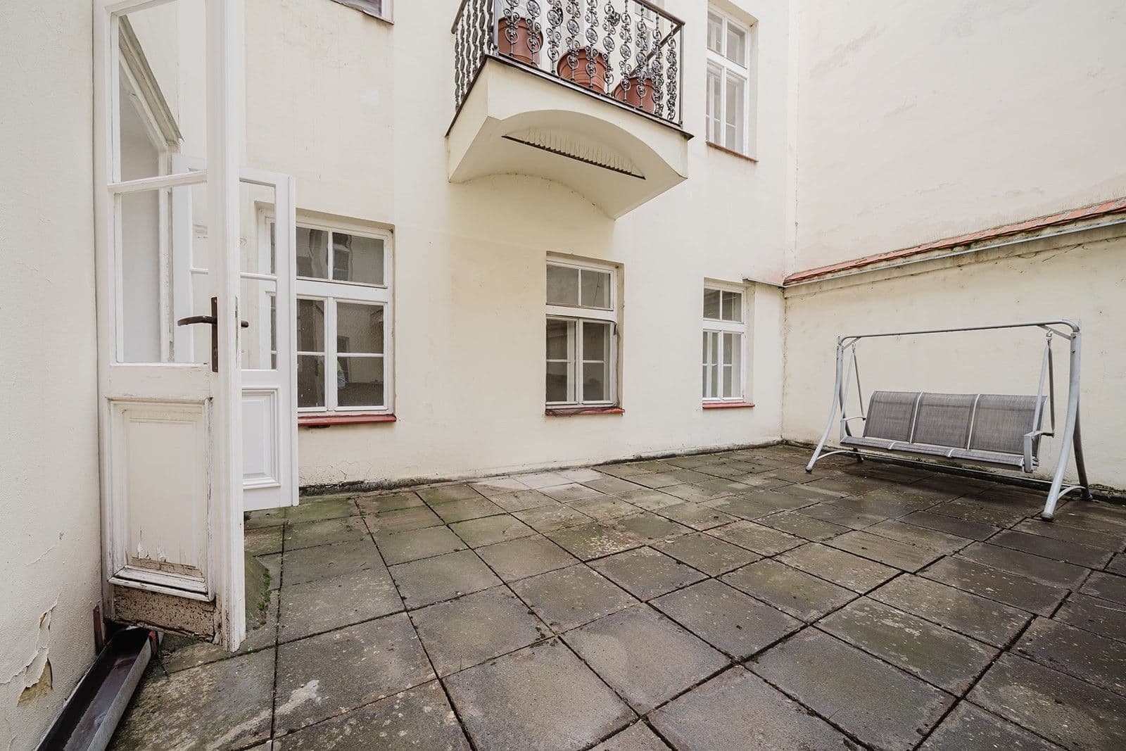 Prenájom bytu 1-izbový 63 m², Malostranské náměstí, Praha, Praha Prenájom bytu 1-izbový 63 m², Malostranské náměstí, Praha, Praha