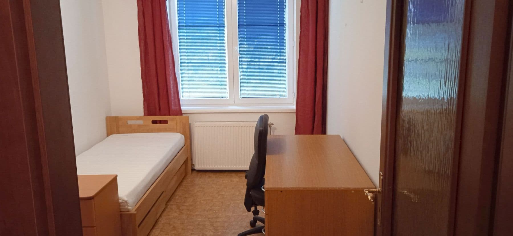 Prenájom bytu 4-izbový 119 m², Kotlanova, Brno, Jihomoravský kraj Prenájom bytu 4-izbový 119 m², Kotlanova, Brno, Jihomoravský kraj