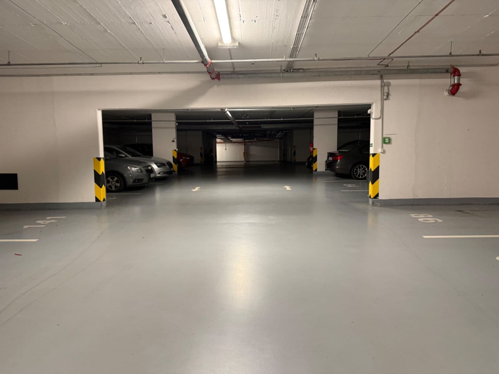 Predaj bytu 1-izbový 40 m², Hornoměcholupská, Praha, Praha Predaj bytu 1-izbový 40 m², Hornoměcholupská, Praha, Praha