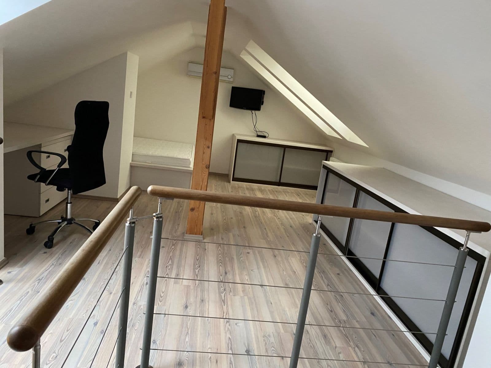 Prenájom bytu 2-izbový 68 m², Gutova, Praha, Praha Prenájom bytu 2-izbový 68 m², Gutova, Praha, Praha