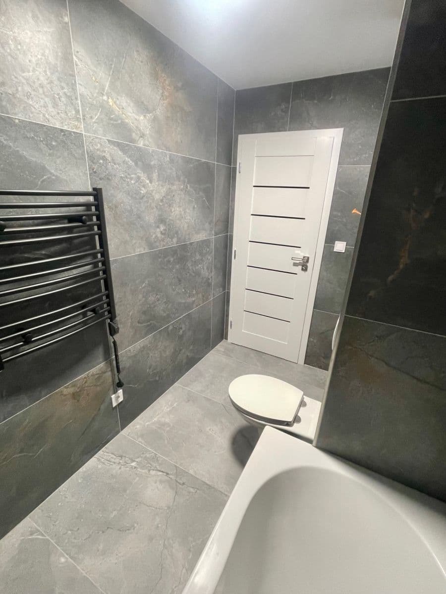Prenájom bytu 2-izbový 52 m², Mikulášská, Aš, Karlovarský kraj Prenájom bytu 2-izbový 52 m², Mikulášská, Aš, Karlovarský kraj