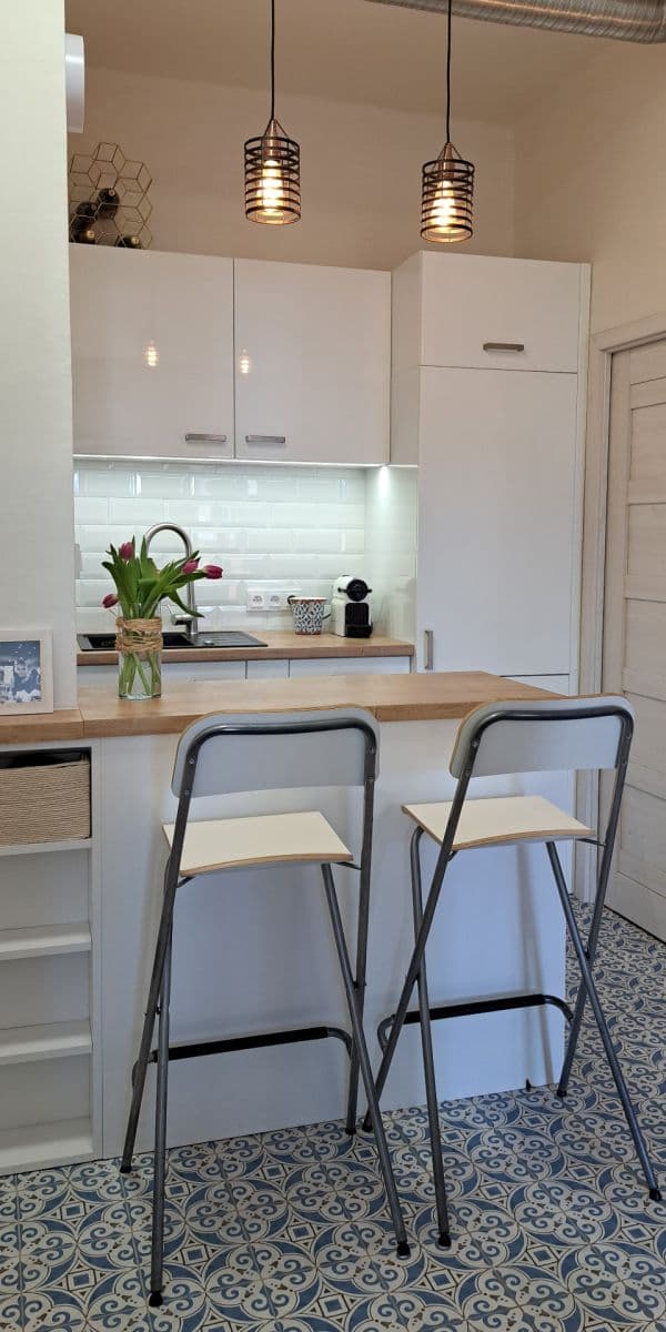 Prenájom bytu 2-izbový 44 m², Mikuláše z Husi, Praha, Praha Prenájom bytu 2-izbový 44 m², Mikuláše z Husi, Praha, Praha