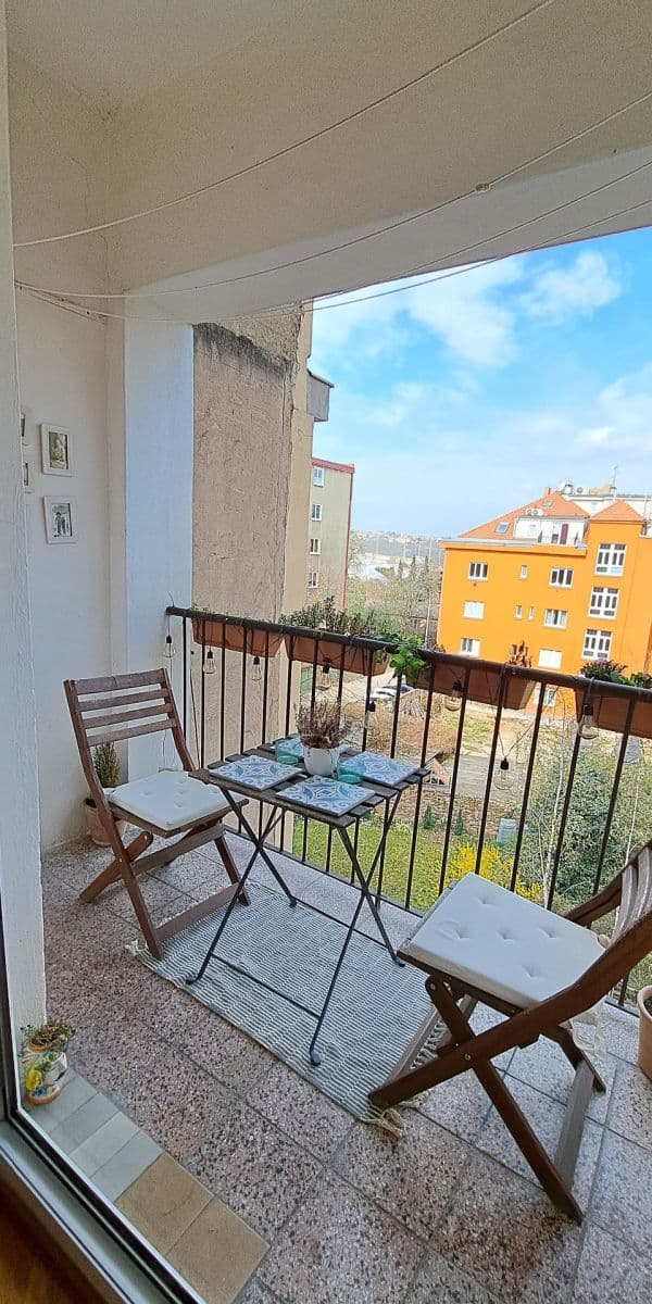 Prenájom bytu 2-izbový 44 m², Mikuláše z Husi, Praha, Praha Prenájom bytu 2-izbový 44 m², Mikuláše z Husi, Praha, Praha