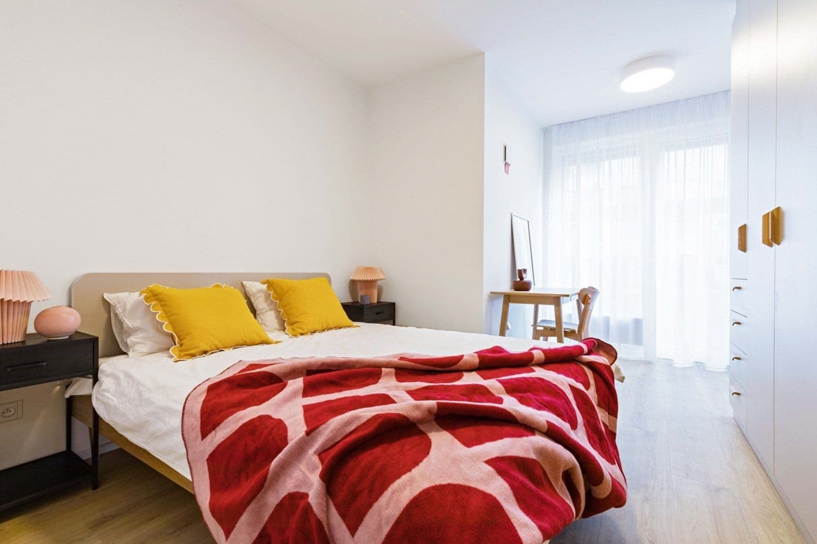 Prenájom bytu 3-izbový 92 m², Vrbenského, Praha, Praha Prenájom bytu 3-izbový 92 m², Vrbenského, Praha, Praha