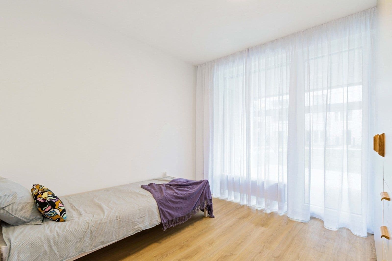 Prenájom bytu 3-izbový 92 m², Vrbenského, Praha, Praha Prenájom bytu 3-izbový 92 m², Vrbenského, Praha, Praha