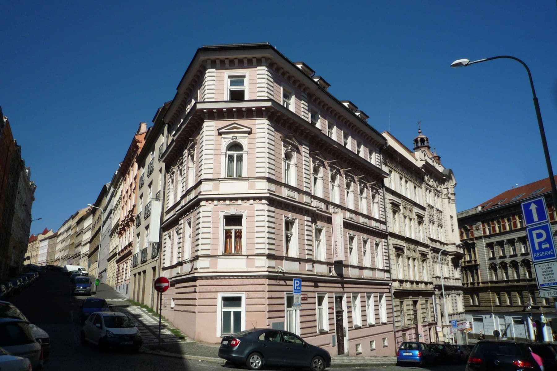 Prenájom bytu 42 m², Orebitská, Praha, Praha Prenájom bytu 42 m², Orebitská, Praha, Praha