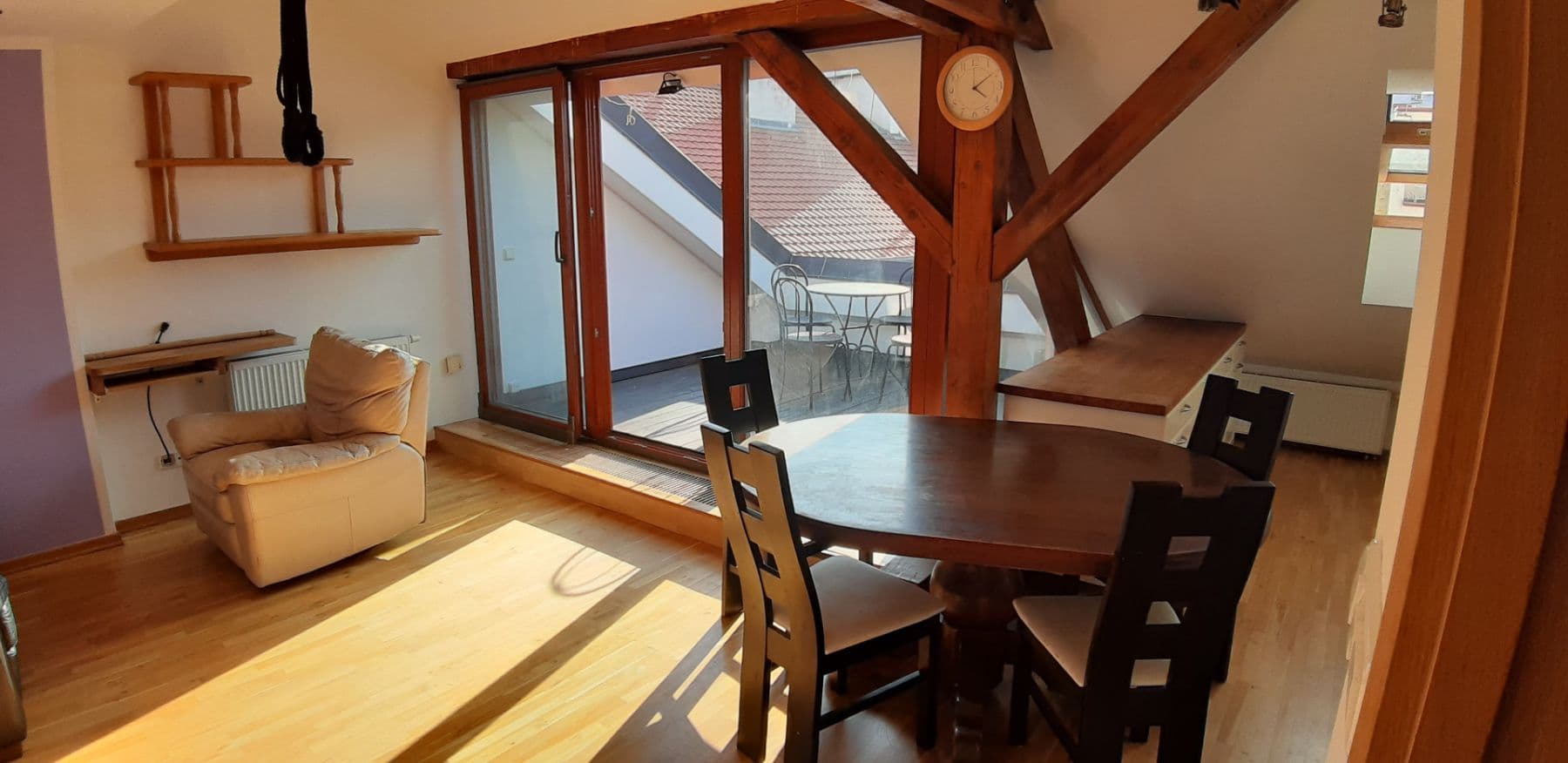 Prenájom bytu 2-izbový 60 m², Janovského, Praha, Praha Prenájom bytu 2-izbový 60 m², Janovského, Praha, Praha