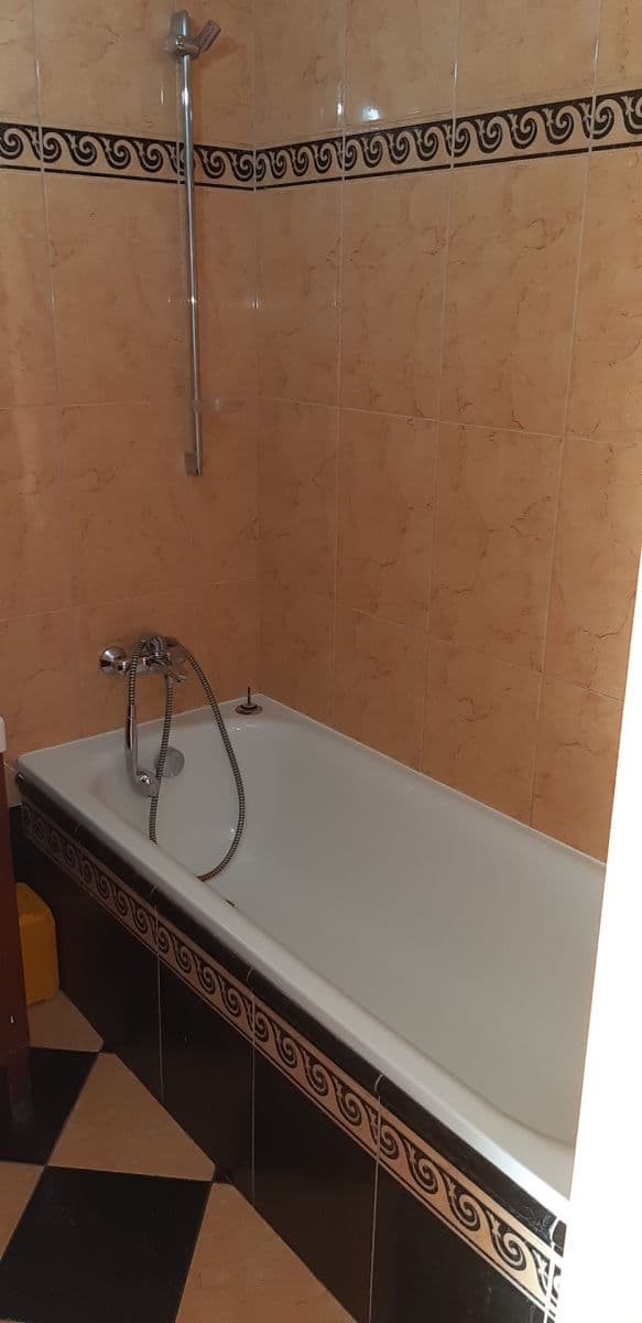 Prenájom bytu 2-izbový 60 m², Janovského, Praha, Praha Prenájom bytu 2-izbový 60 m², Janovského, Praha, Praha