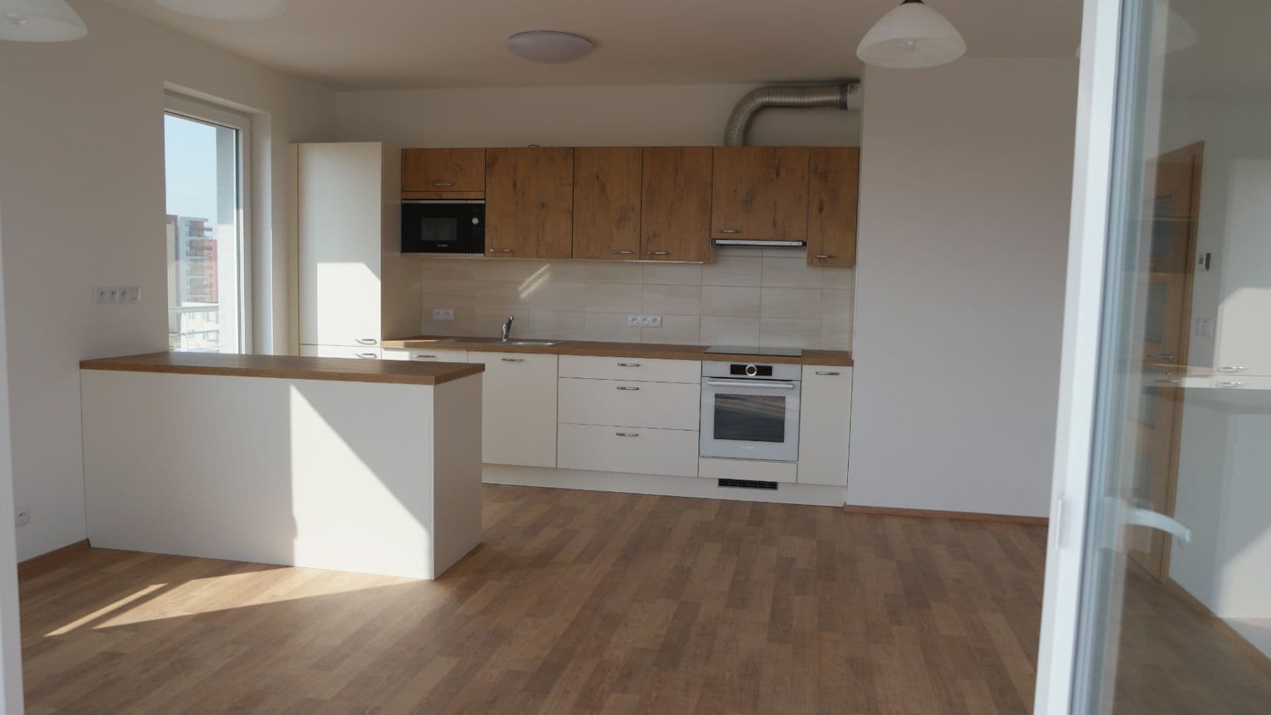 Prenájom bytu 3-izbový 83 m², Kadečkové, Praha, Praha Prenájom bytu 3-izbový 83 m², Kadečkové, Praha, Praha