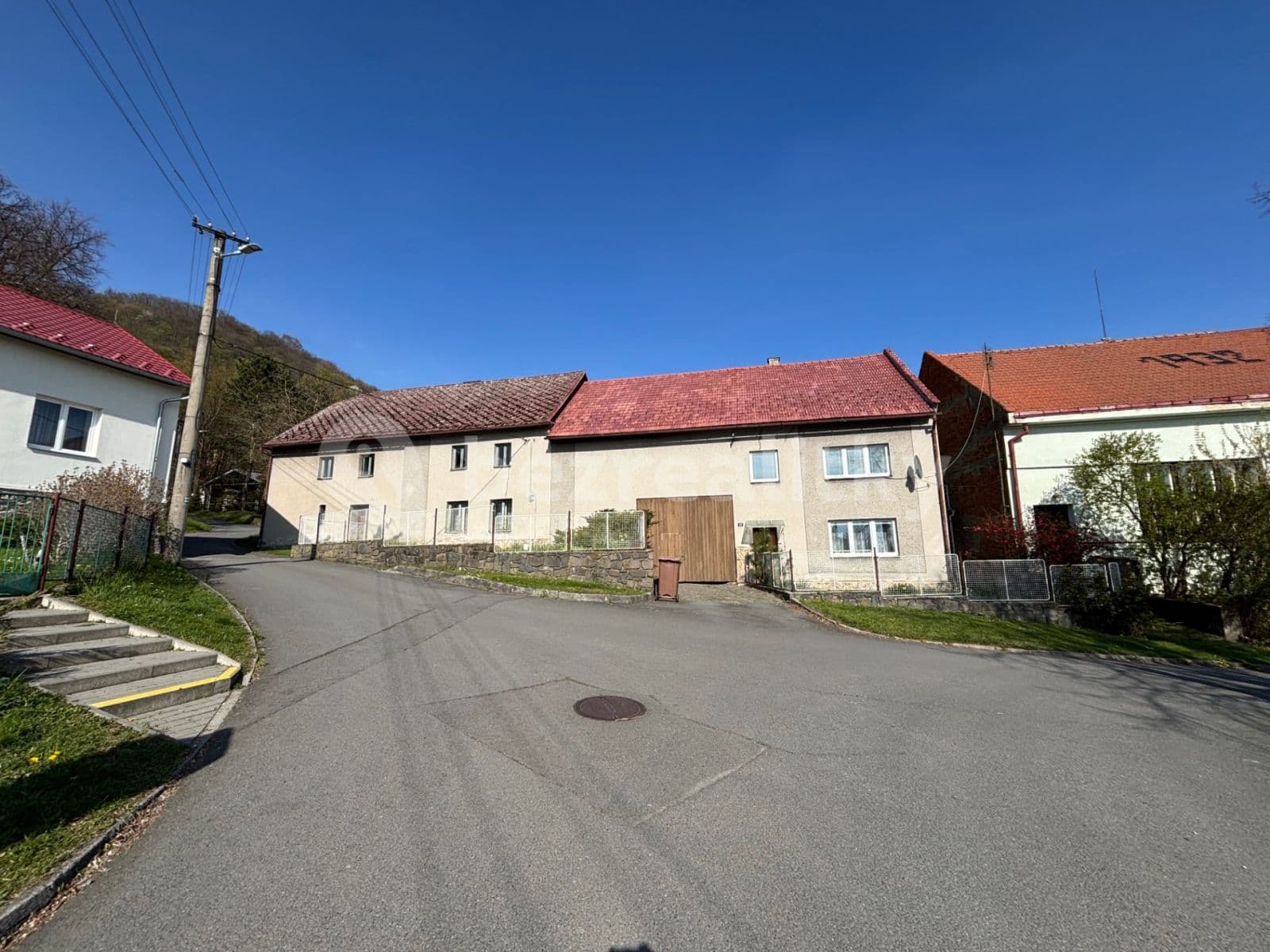 Predaj domu 200 m², pozemek 3.065 m², Lipník nad Bečvou, Olomoucký kraj Predaj domu 200 m², pozemek 3.065 m², Lipník nad Bečvou, Olomoucký kraj