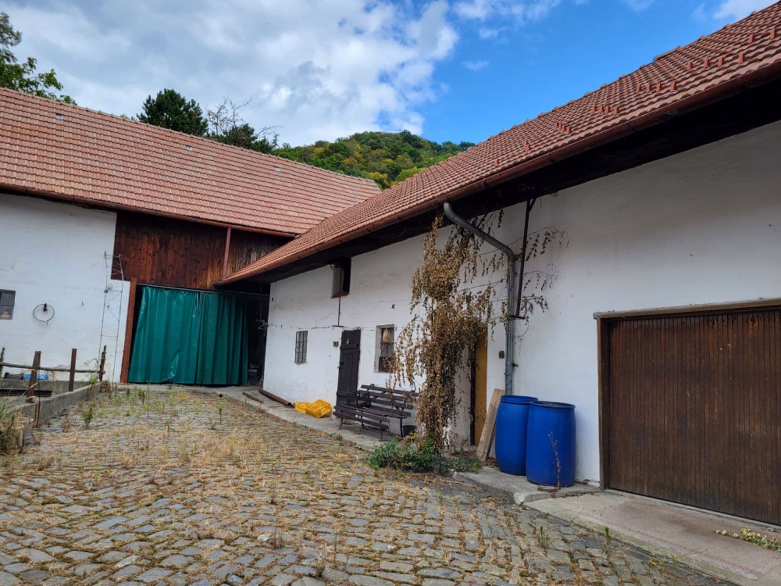 Predaj domu 200 m², pozemek 3.065 m², Lipník nad Bečvou, Olomoucký kraj Predaj domu 200 m², pozemek 3.065 m², Lipník nad Bečvou, Olomoucký kraj