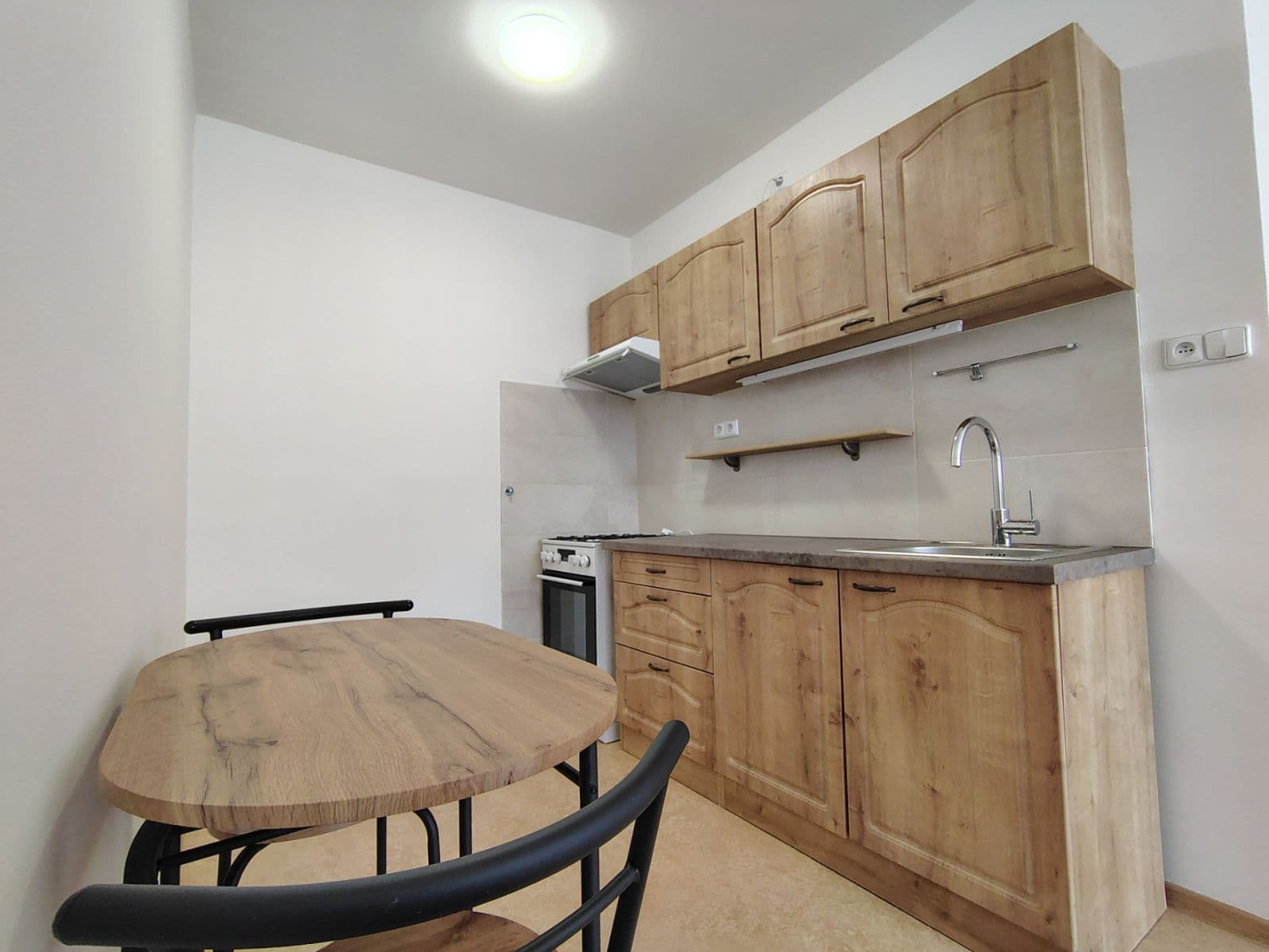 Prenájom bytu 2-izbový 40 m², Pujmanové, Praha, Praha Prenájom bytu 2-izbový 40 m², Pujmanové, Praha, Praha