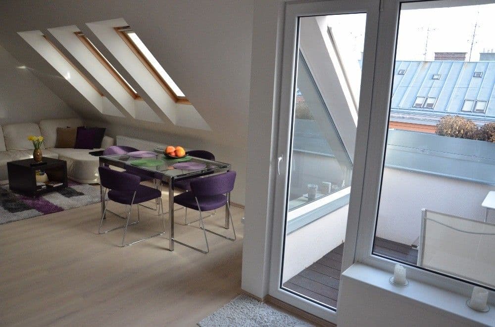 Prenájom bytu 2-izbový 54 m², Kounicova, Brno, Jihomoravský kraj Prenájom bytu 2-izbový 54 m², Kounicova, Brno, Jihomoravský kraj