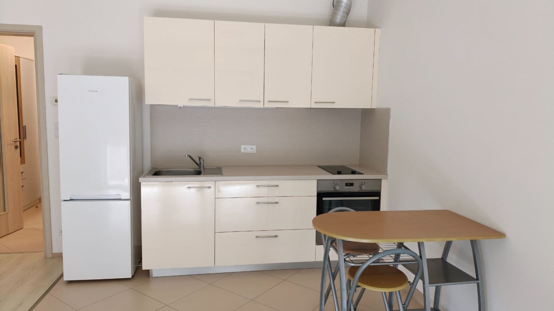 Prenájom bytu 1-izbový 34 m², Toufarova, Praha, Praha Prenájom bytu 1-izbový 34 m², Toufarova, Praha, Praha