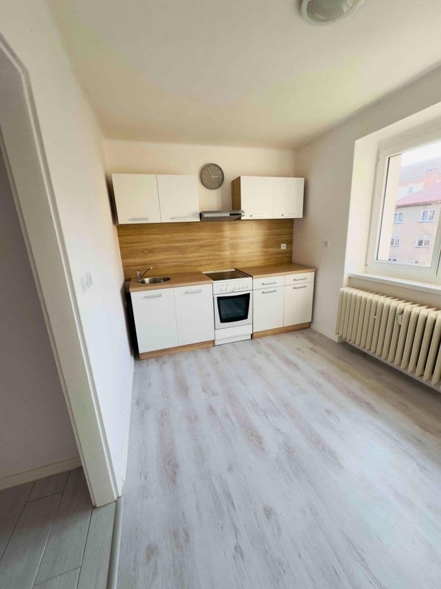 Predaj bytu 1-izbový 30 m², Moskevské náměstí, Teplice, Ústecký kraj Predaj bytu 1-izbový 30 m², Moskevské náměstí, Teplice, Ústecký kraj
