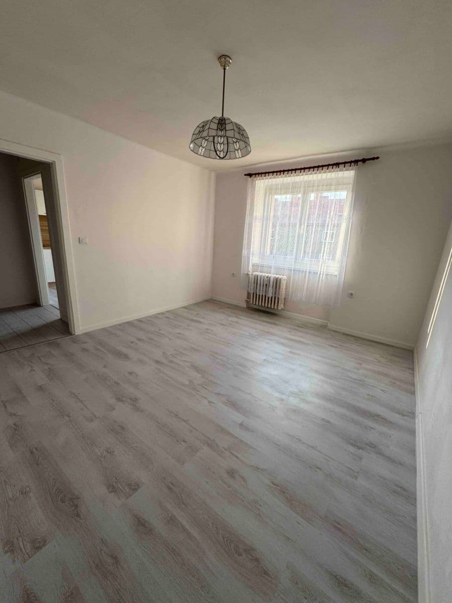 Predaj bytu 1-izbový 30 m², Moskevské náměstí, Teplice, Ústecký kraj Predaj bytu 1-izbový 30 m², Moskevské náměstí, Teplice, Ústecký kraj