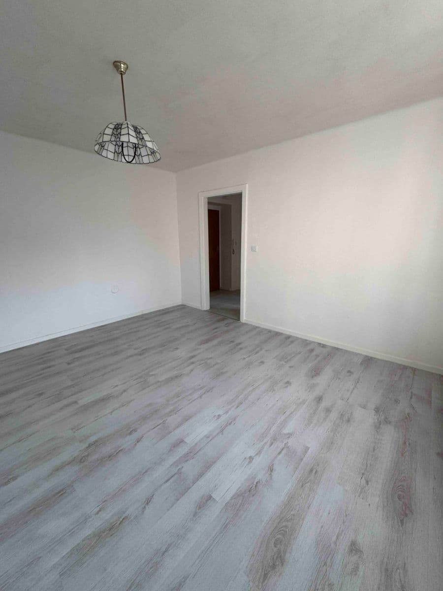 Predaj bytu 1-izbový 30 m², Moskevské náměstí, Teplice, Ústecký kraj Predaj bytu 1-izbový 30 m², Moskevské náměstí, Teplice, Ústecký kraj