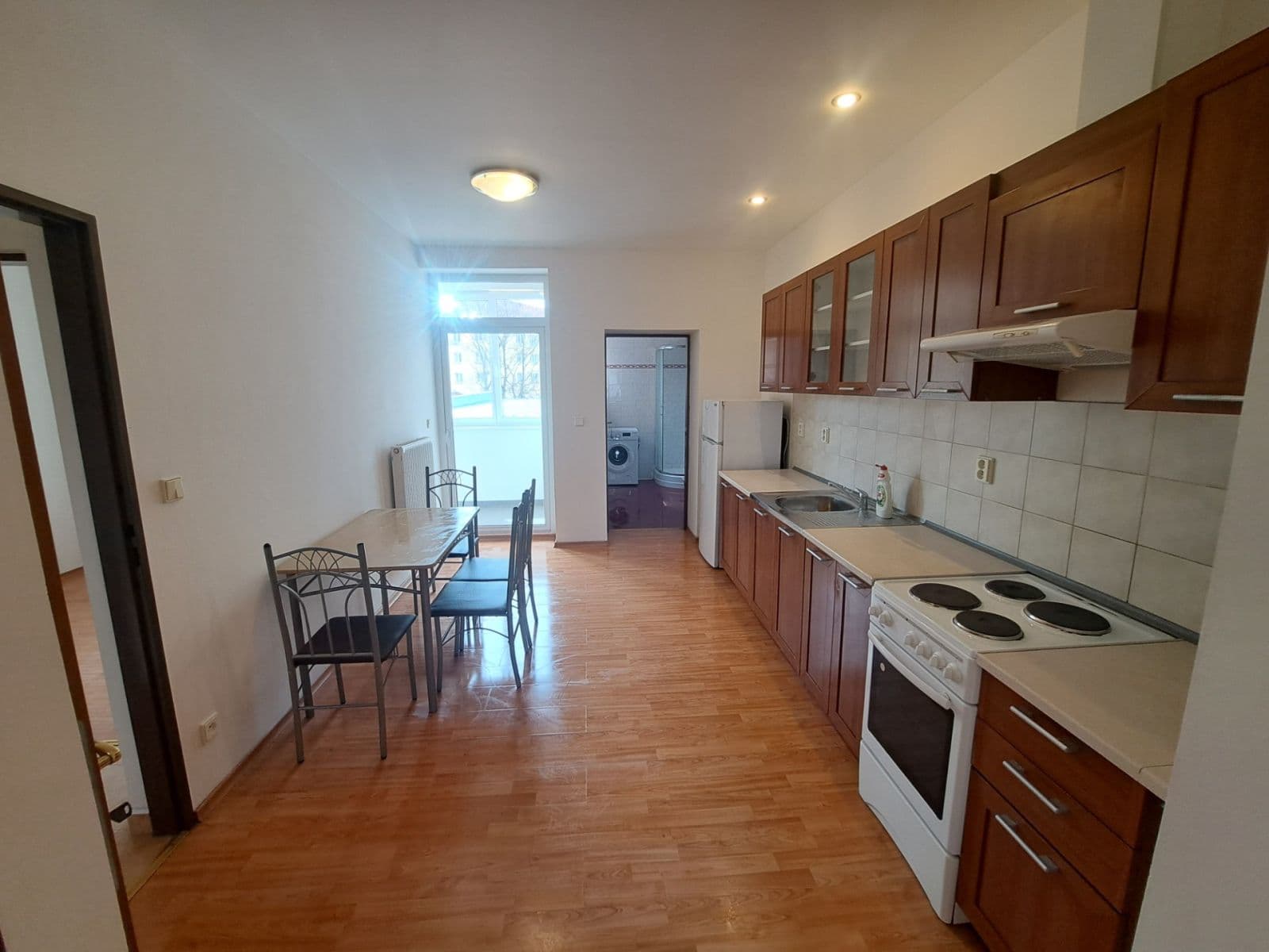 Prenájom bytu 2-izbový 42 m², Zenklova, Praha, Praha Prenájom bytu 2-izbový 42 m², Zenklova, Praha, Praha