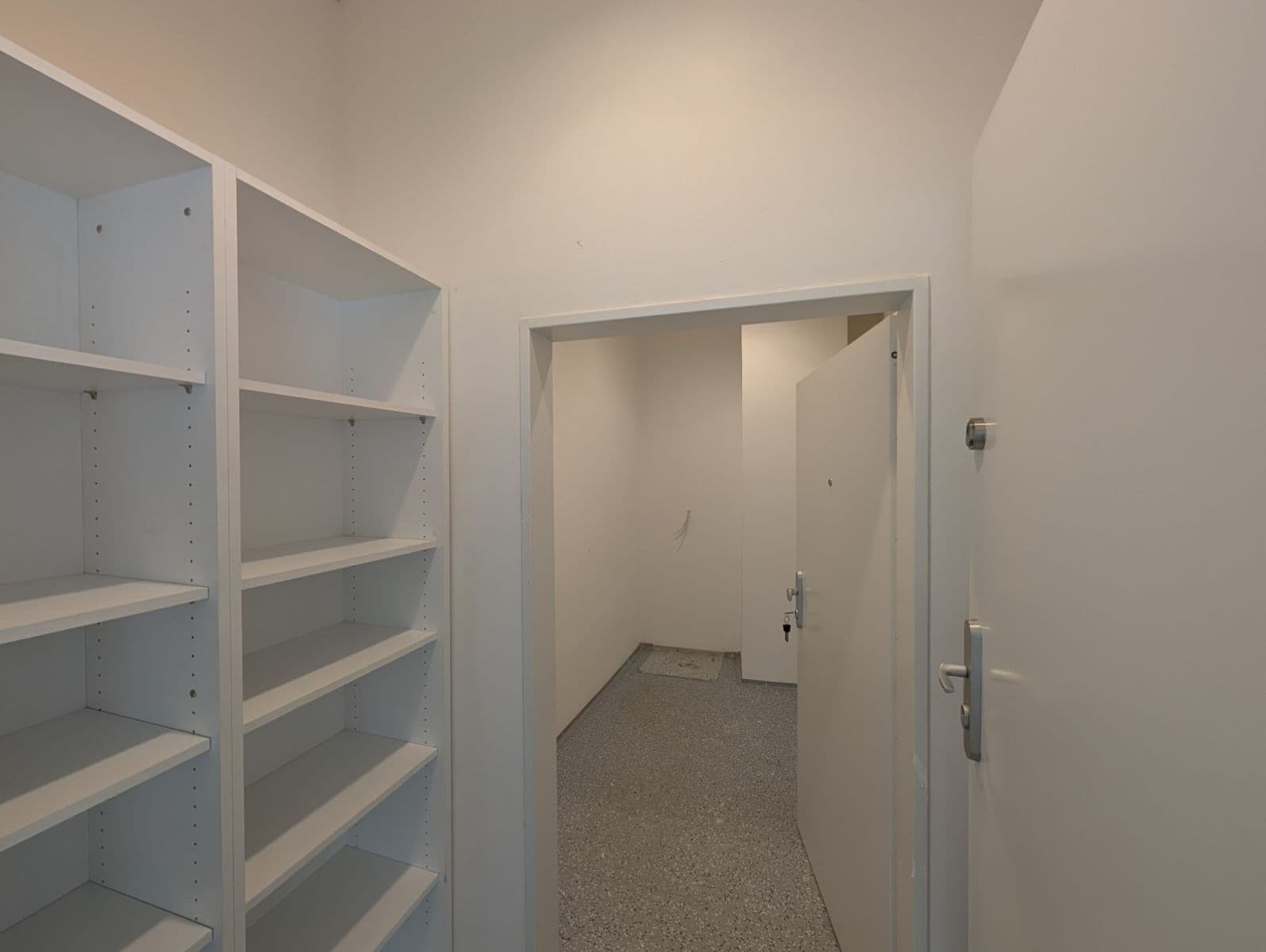 Prenájom nebytového priestoru 141 m², tř. Osvobození, Karviná, Moravskoslezský kraj Prenájom nebytového priestoru 141 m², tř. Osvobození, Karviná, Moravskoslezský kraj