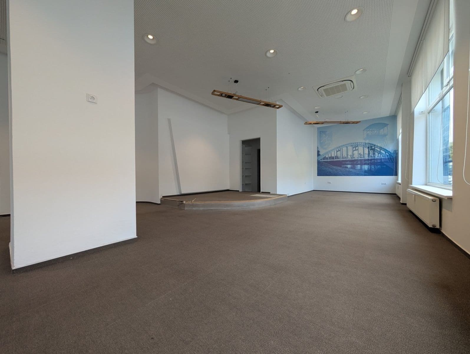 Prenájom kancelárie 141 m², tř. Osvobození, Karviná, Moravskoslezský kraj Prenájom kancelárie 141 m², tř. Osvobození, Karviná, Moravskoslezský kraj