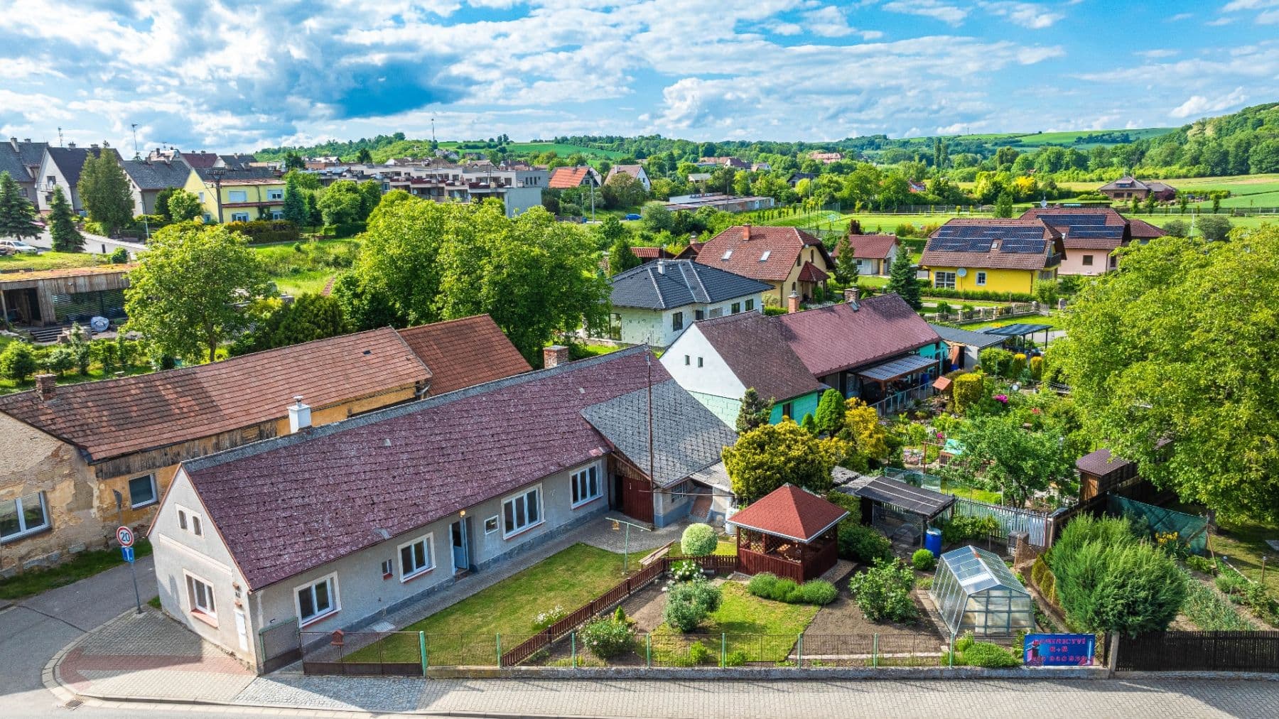 Predaj domu 277 m², pozemek 373 m², Komenského, Libáň, Královéhradecký kraj Predaj domu 277 m², pozemek 373 m², Komenského, Libáň, Královéhradecký kraj