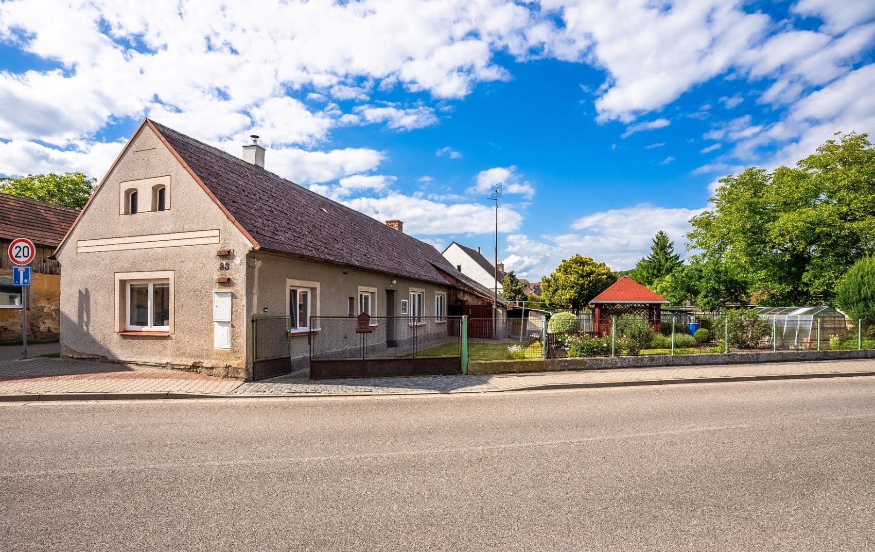 Predaj domu 277 m², pozemek 373 m², Komenského, Libáň, Královéhradecký kraj Predaj domu 277 m², pozemek 373 m², Komenského, Libáň, Královéhradecký kraj